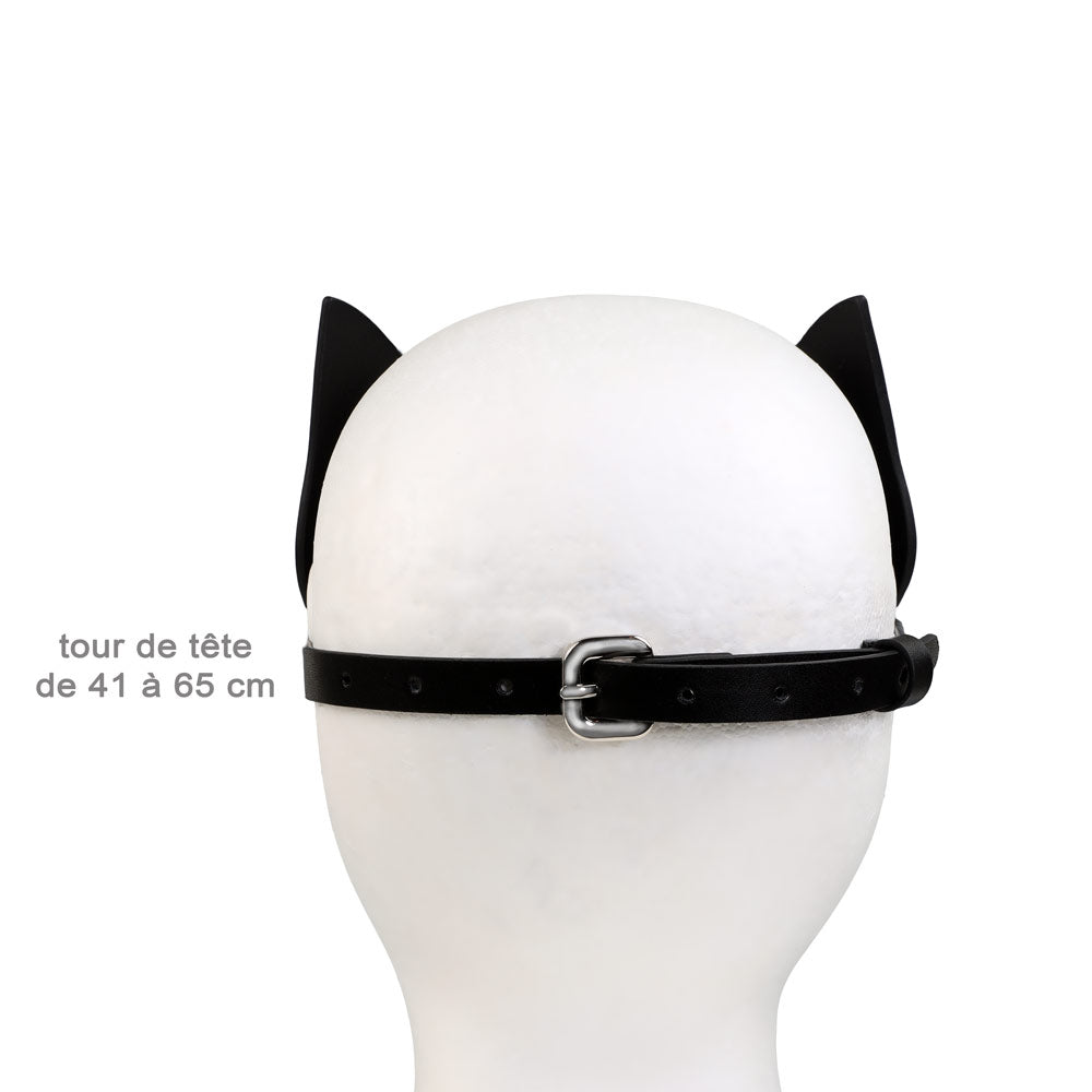 Masque à oreilles de chat vu de face
