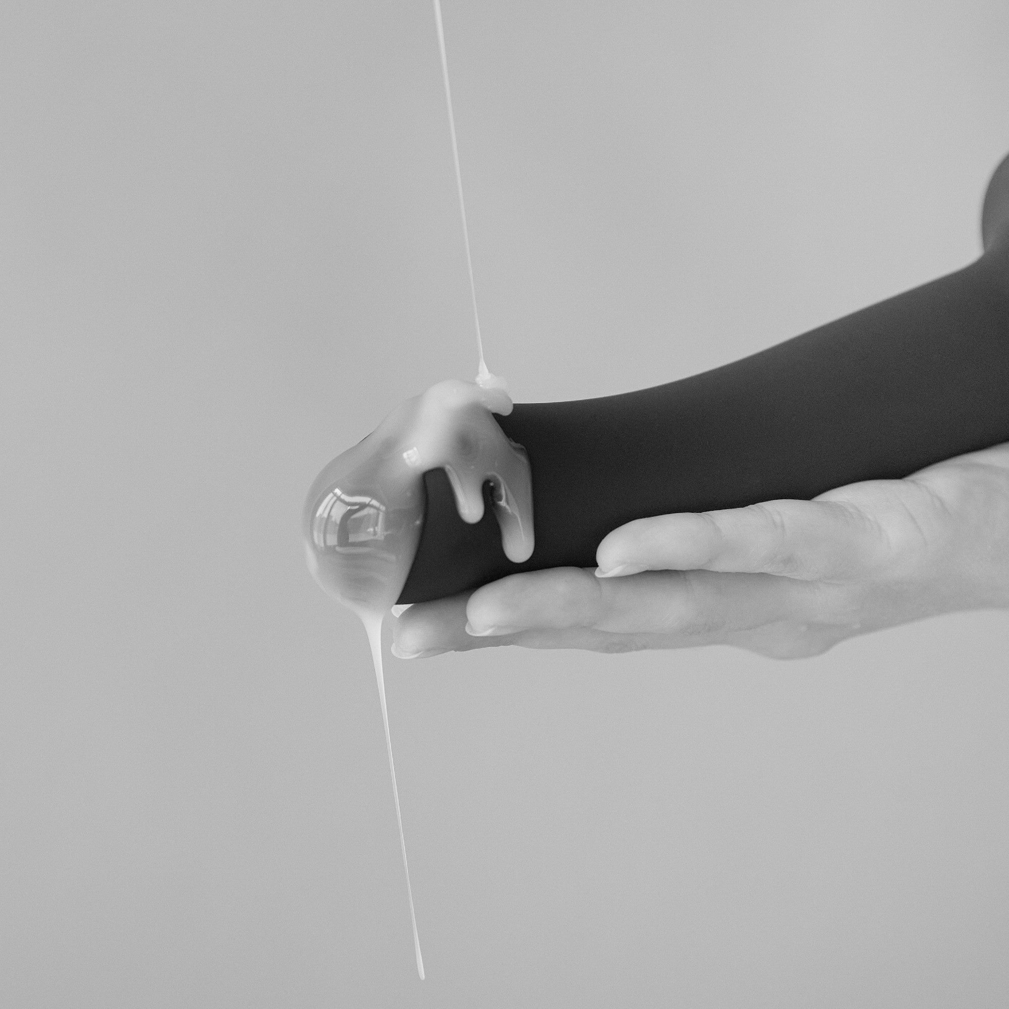 Dildo Éjaculateur Noir