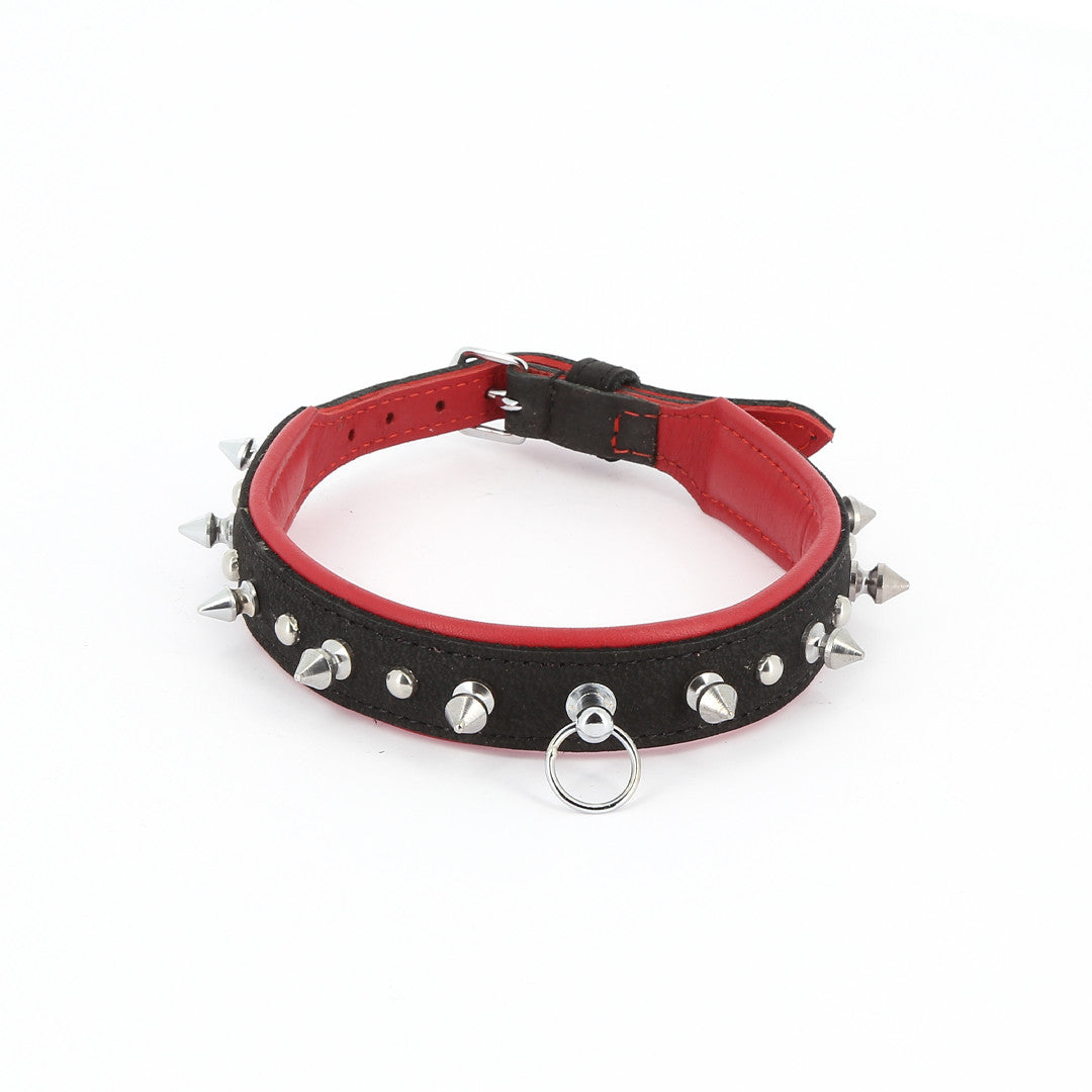 Collier Cuir Piques et Rivets Noir Rouge