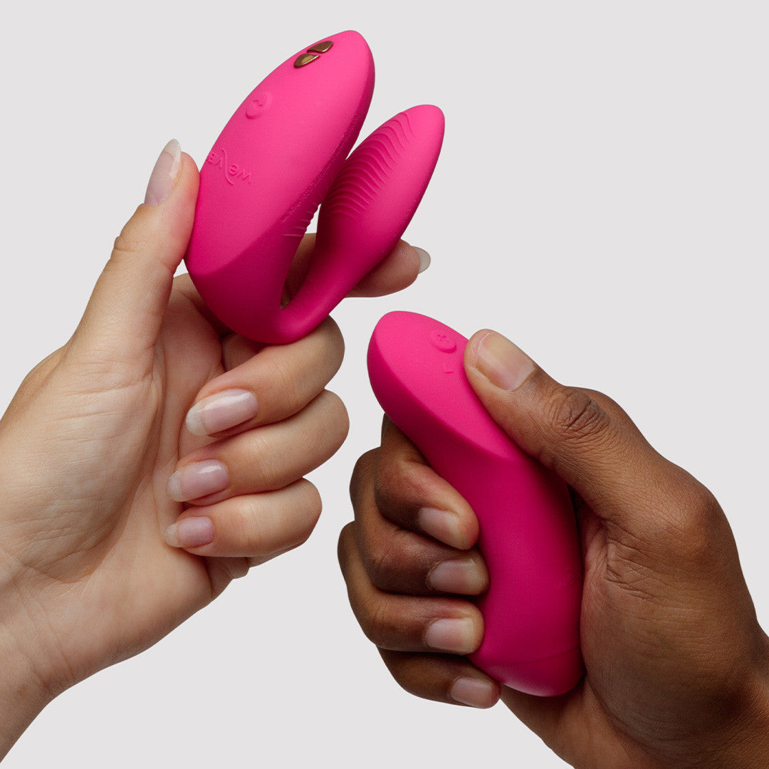 Chorus Pro We Vibe Rose dans les mains