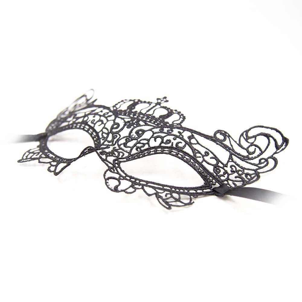Masque couronne dentelle