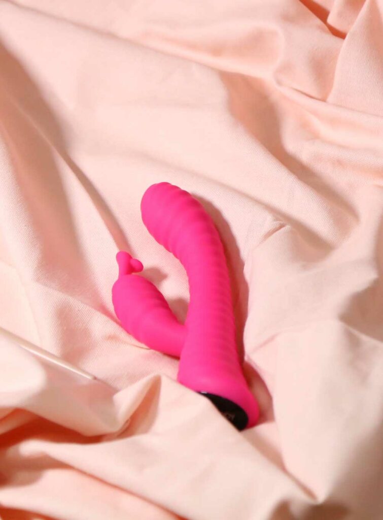 rabbit pour débutante ensorcelant dans le lit