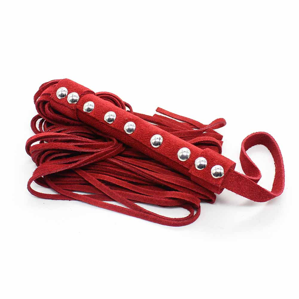 Fouet en Similicuir avec Rivets 60CM