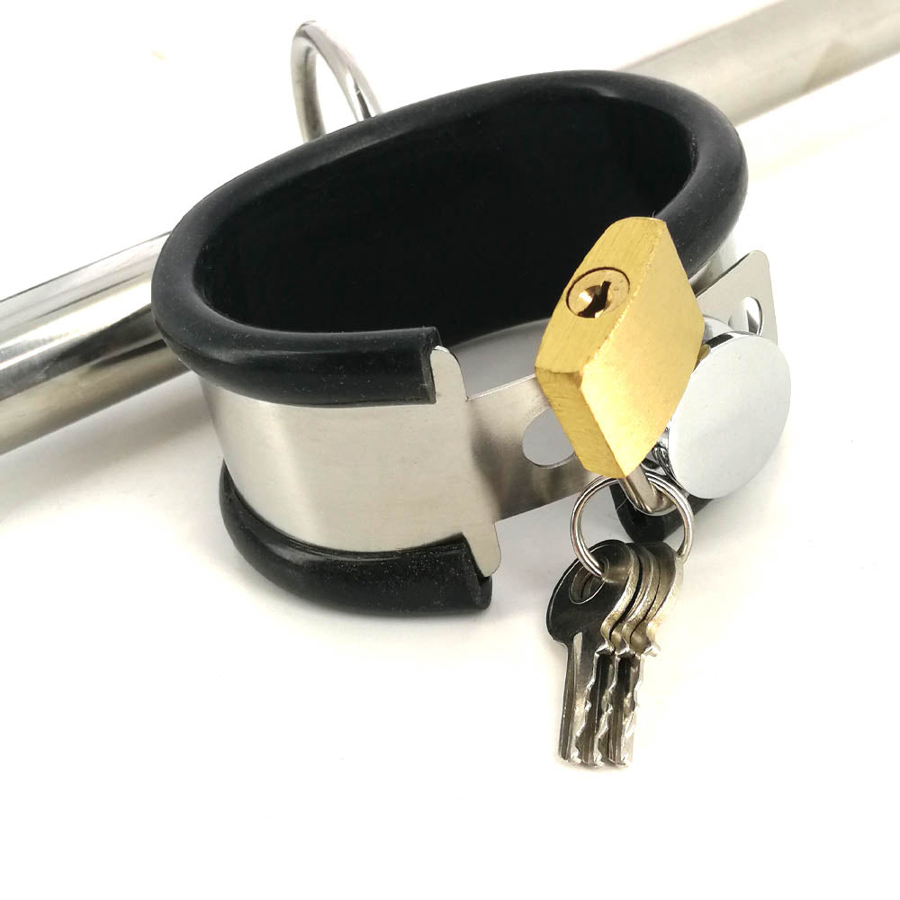 Dispositif de Contrainte BDSM en Métal