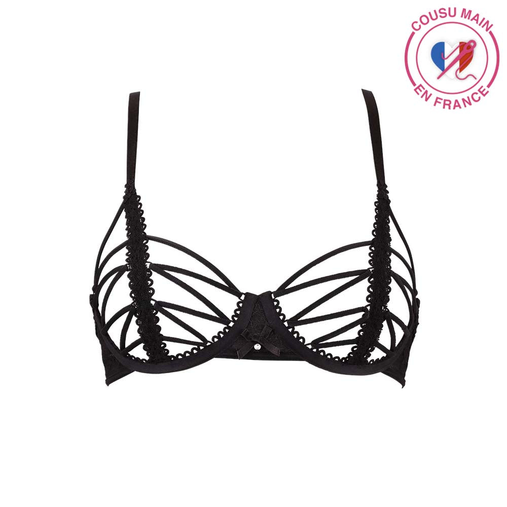 100745