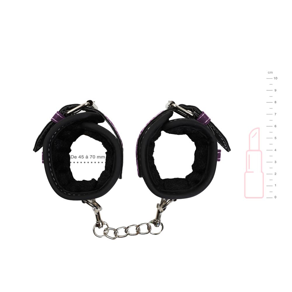 Be Bondage Coffret Fetish Kit Complet BDSM Soft Violet 9 accessoires Entraves Poignets Vue de Face avec Mesures