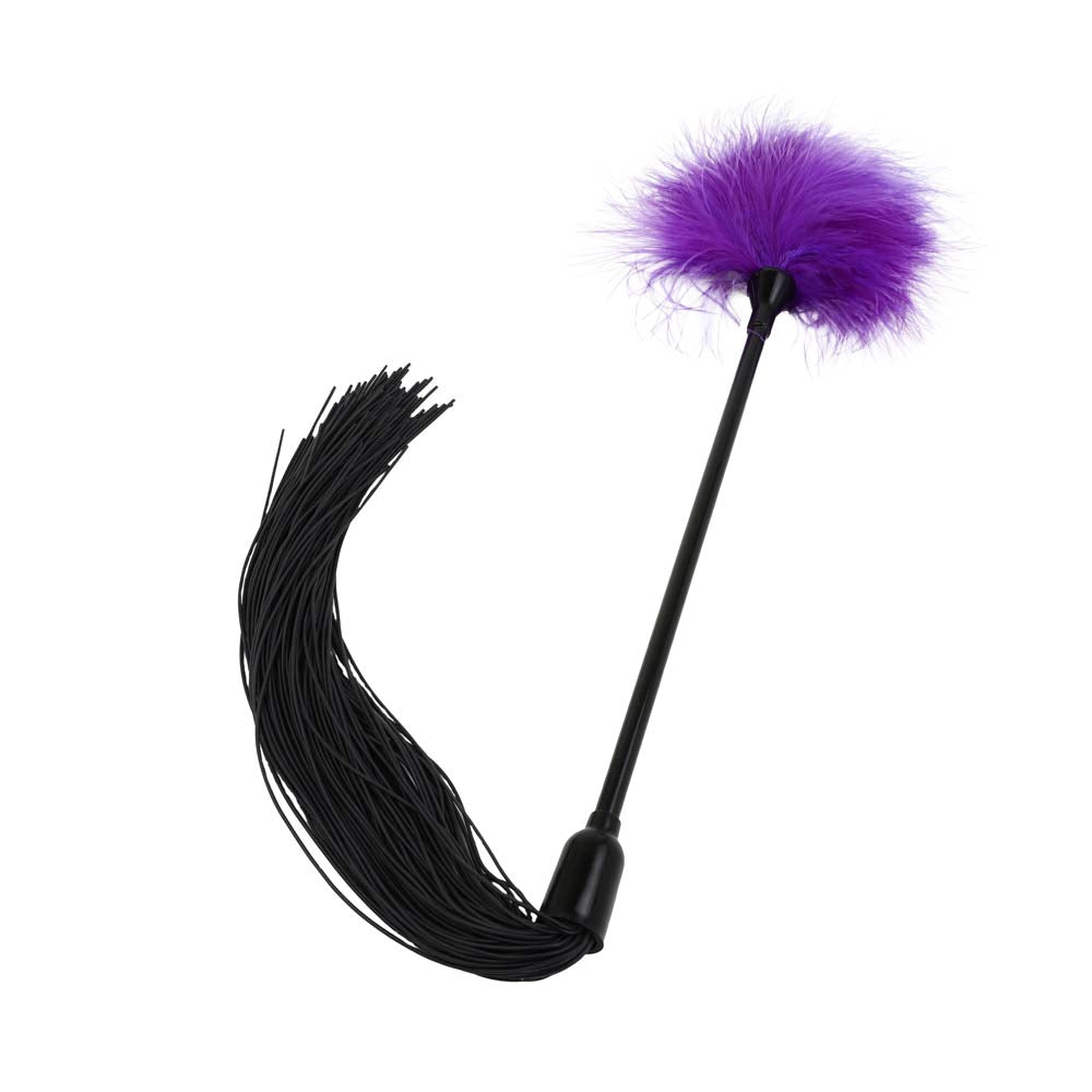 Be Bondage Plumeau Fouet 2 en 1 Caresses Fessées Violet Vue de Face à L'envers