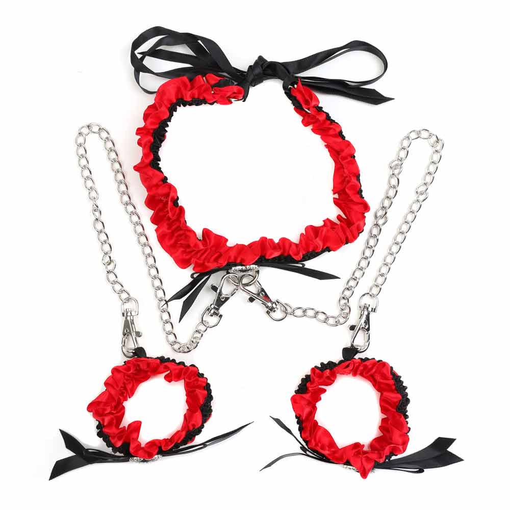 Set Menottes French Cancan Rouge et Noir - Vue Complète Dessus - Be Bondage