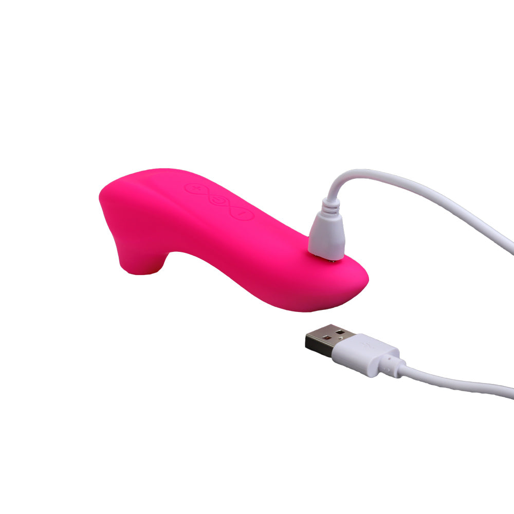 stimulateur clitoridien exquis 2 rose en cours de recharge avec cable usb