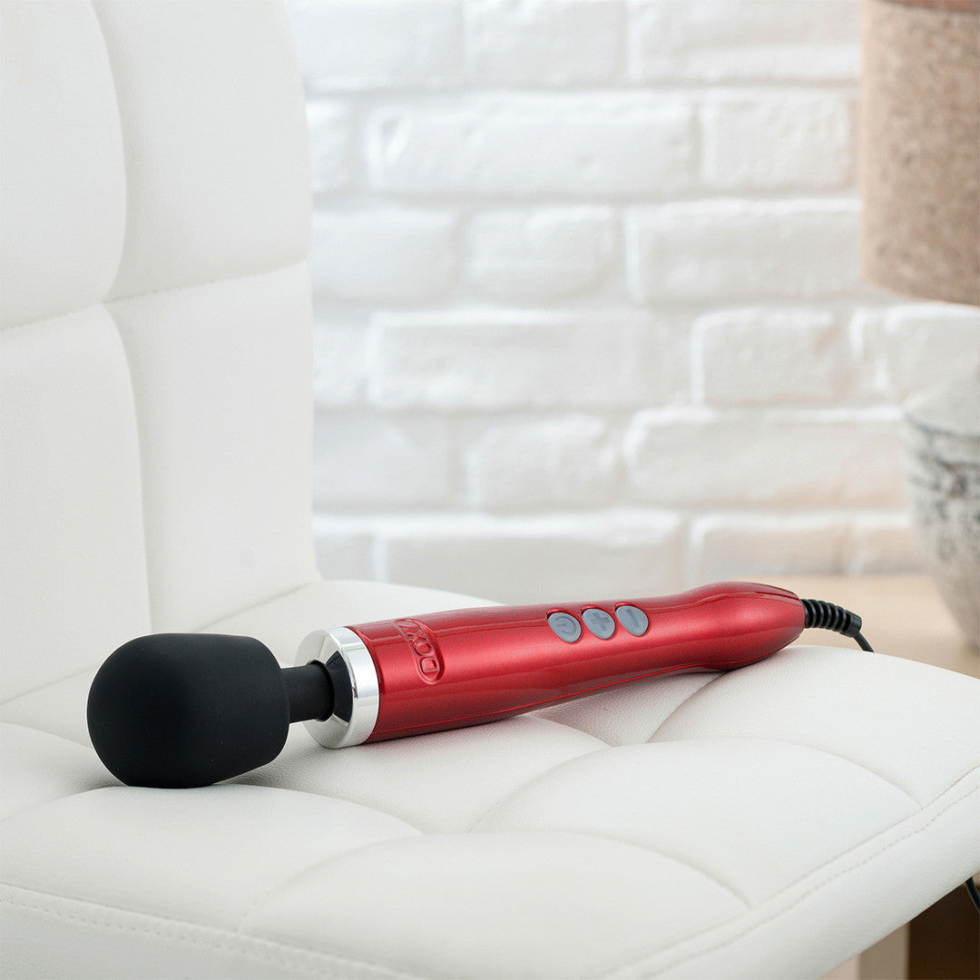Stimulateur Clitoridien Puissant Doxy Métal - Doxy - rouge vue de côté