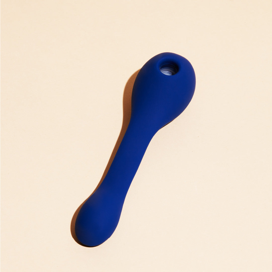 coco bleu pince stimulateur clitoridien face droit