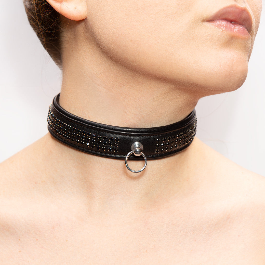 Collier Cuir 3 Rangées Strass