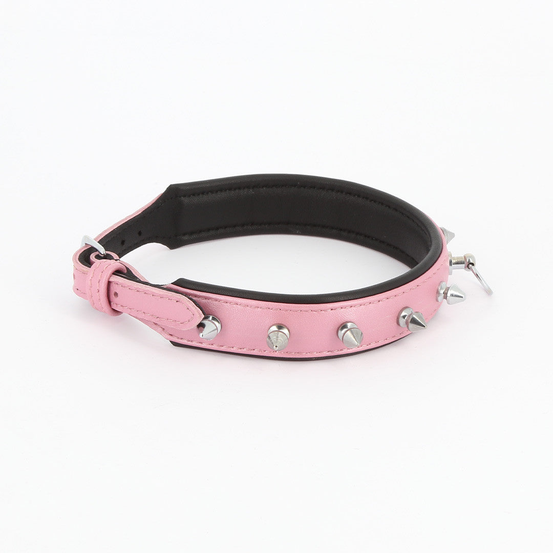 Collier Cuir Piques et Anneau Rose