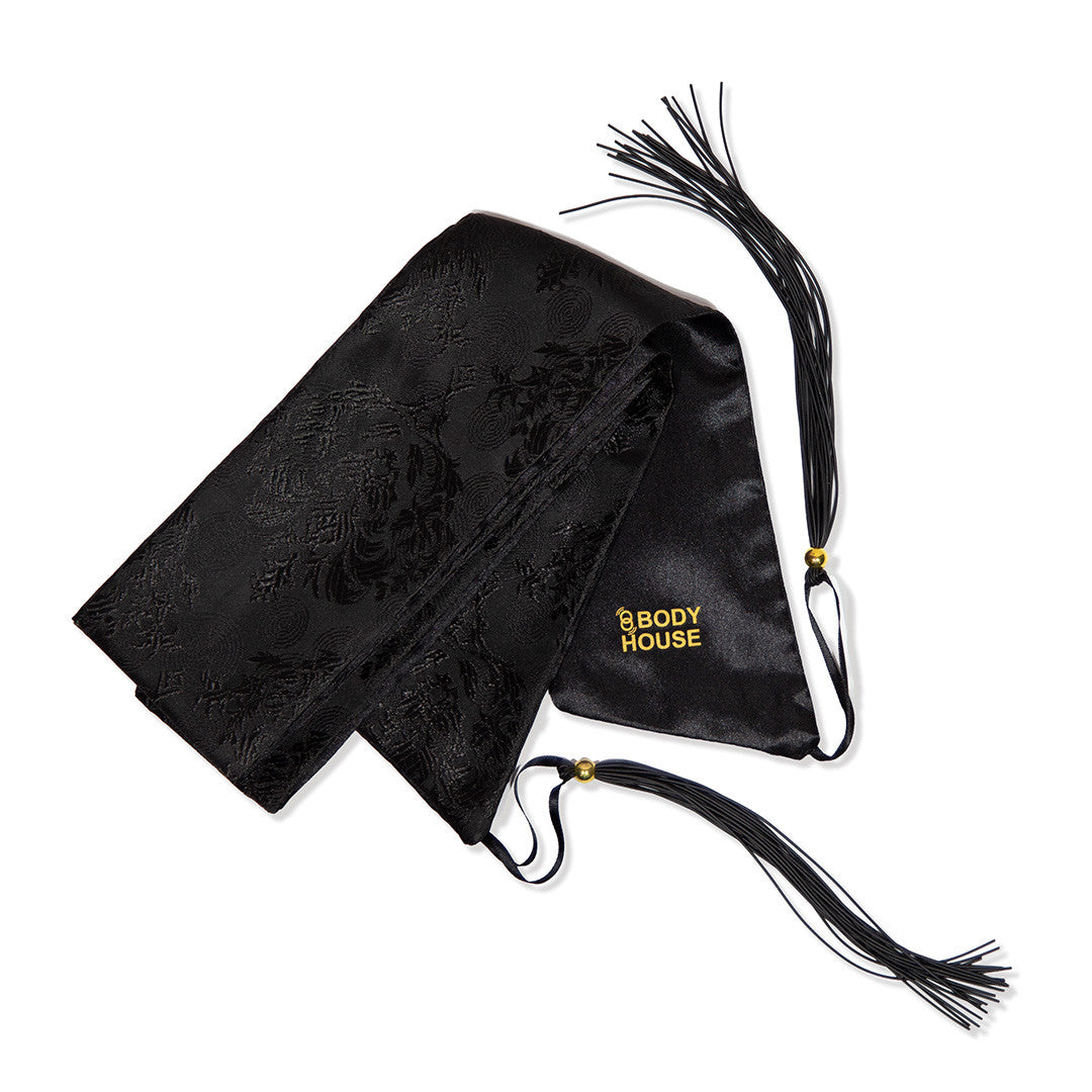 Bandeau Satin Pompon Noir à Nouer