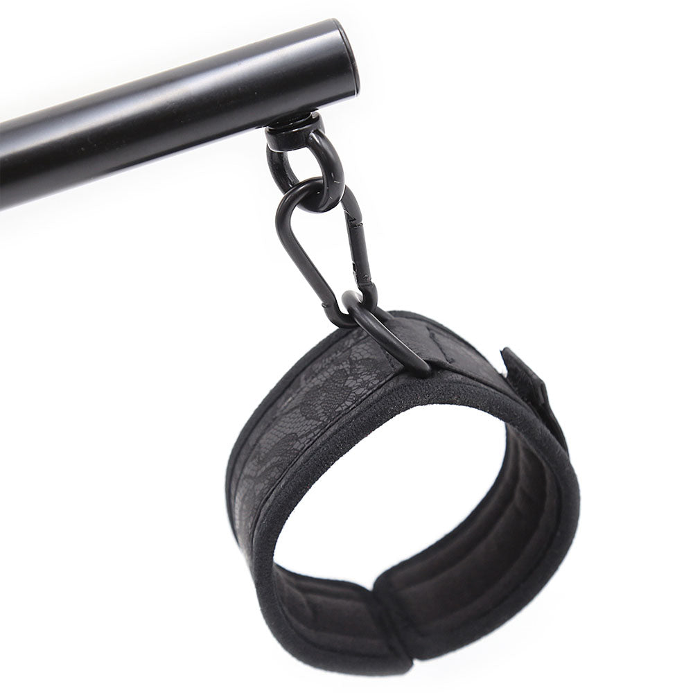 Barre d'Entraves Pieds & Mains Dentelle - Be Bondage