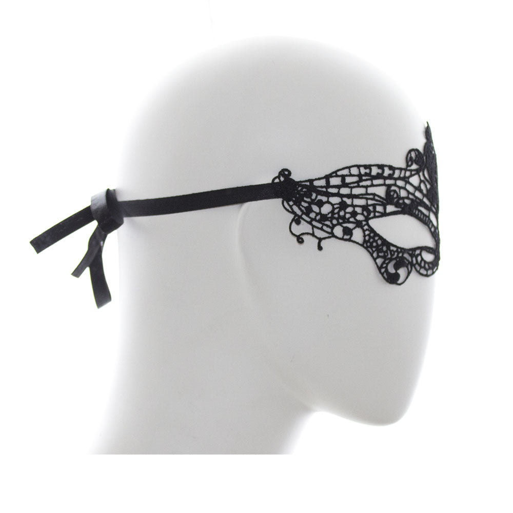 Masque Dentelle Noir Diadème Oriental - Profil Droit - Be Bondage